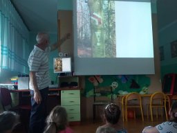 b_1024_768_0_00_images_2022_2023_1-3_AkademiaMalych_szczepanek_348842387_790490429098079_8740392110872454524_n